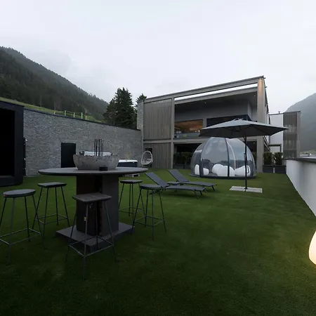 Dolomiti Exclusive Your Mountain Suite-3